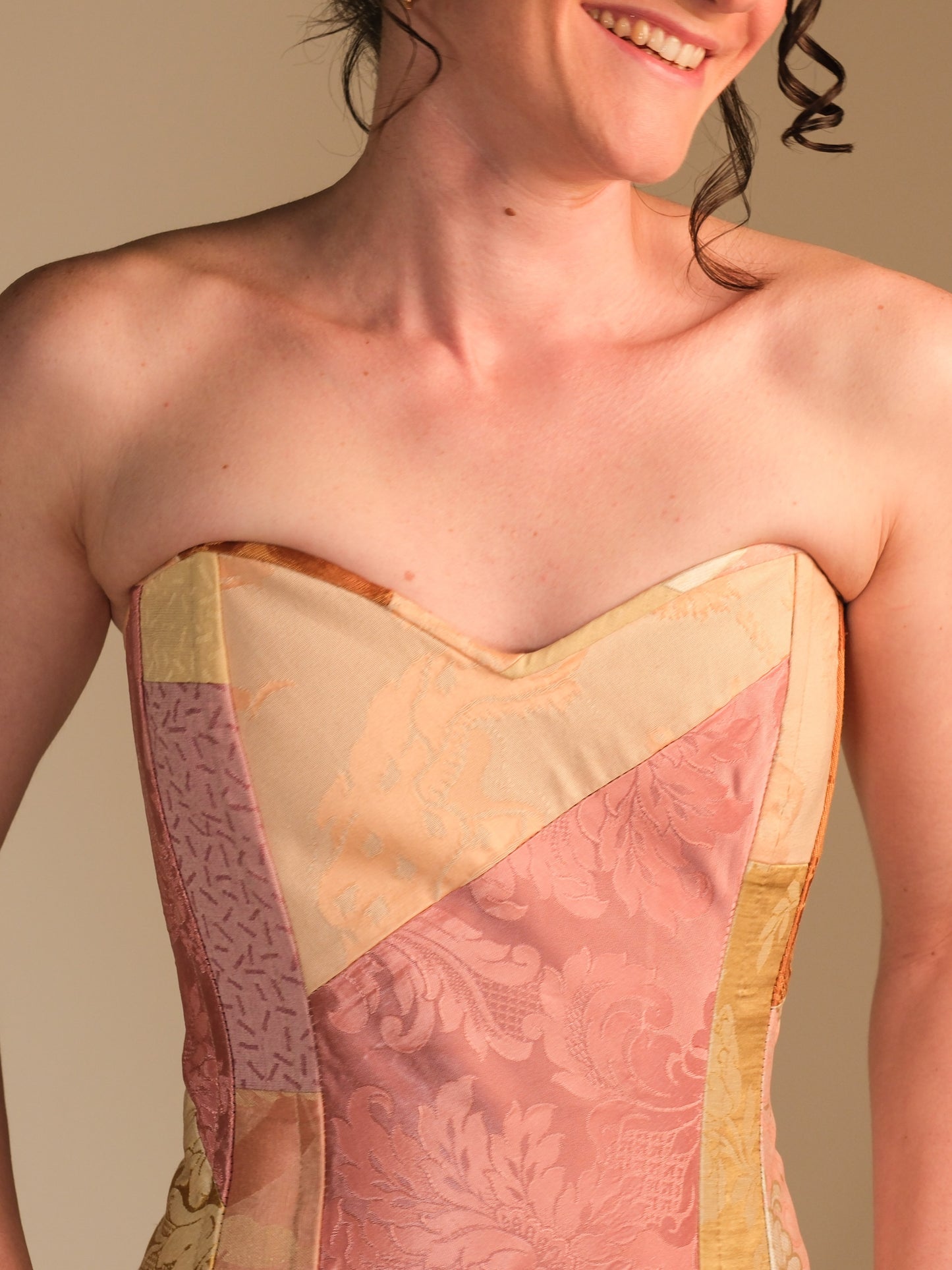 Patchwork corset shade of pink